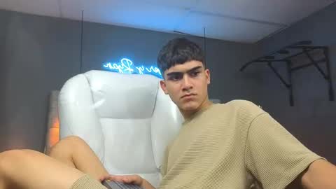 Tommy  online show from February 13, 9:51 am