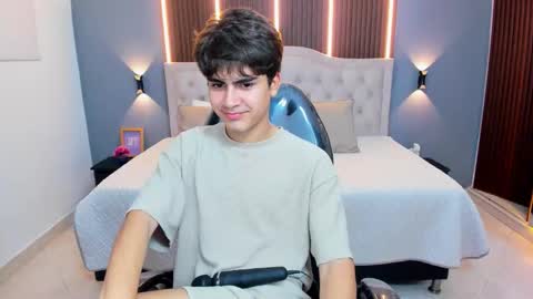 Tommy  online show from February 3, 6:22 am