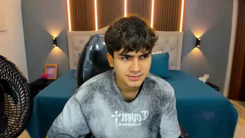 Tommy  online show from March 15, 3:23 am