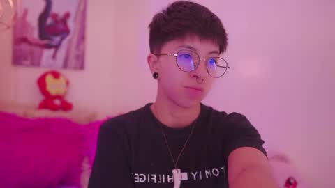 Blue  online show from July 18, 1:54 am