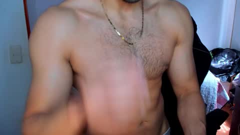 Twitter BreddTommy IG tommy bredd online show from September 15, 6:19 pm