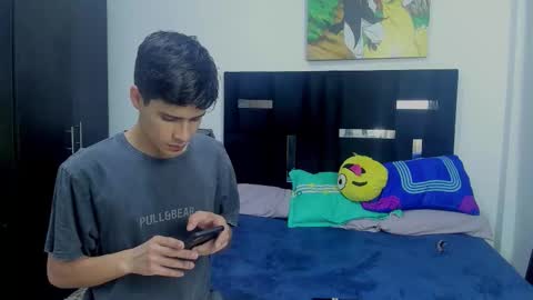   online show from January 15, 9:25 am