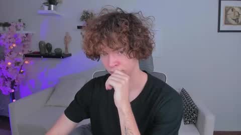 Tommy online show from November 25, 9:42 am