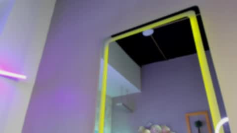 tommy_lovee online show from April 22, 4:48 am