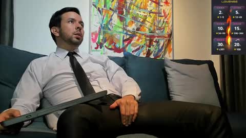 tommy_raym0ndg online show from February 1, 2:58 am