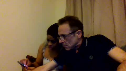 Snapshot of tommyandtomara chatting on April 18, 8:53 pm tommyandtomara online show from April 18, 8:53 pm