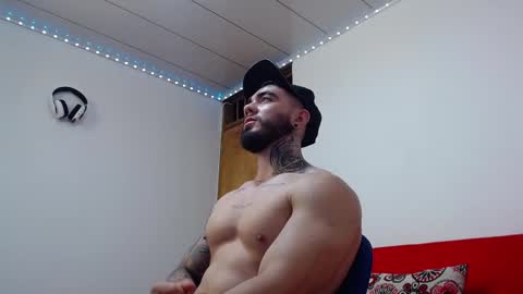 Steven online show from February 27, 10:04 am