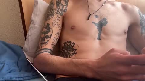 TOMMYDESIREX online show from April 29, 1:04 pm