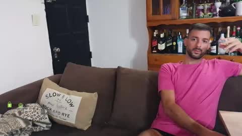 Snapshot of tommyemma1 chatting on June 8, 9:37 pm TommEmma online show from June 8, 9:37 pm