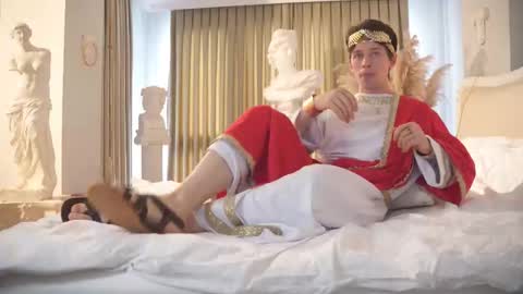 Snapshot of tommyjoyer chatting on October 25, 8:22 am Tommy Joyer online show from October 25, 8:22 am