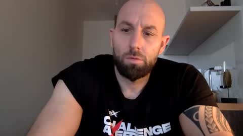 Thomas Fit online show from January 10, 8:18 am