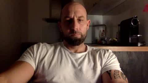 Thomas Fit online show from January 24, 8:22 pm