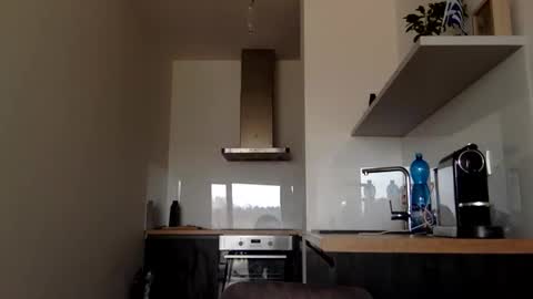 Thomas Fit online show from February 25, 11:41 am