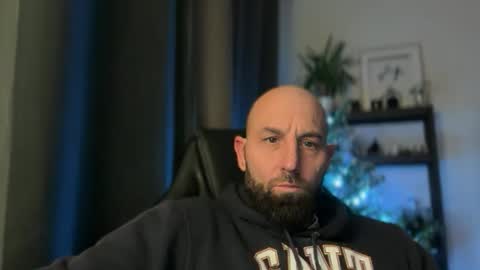 Thomas Fit online show from December 21, 8:16 pm