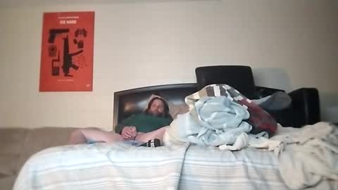 Snapshot of tomthebomb347 chatting on January 21, 6:11 am tomthebomb347 online show from January 21, 6:11 am