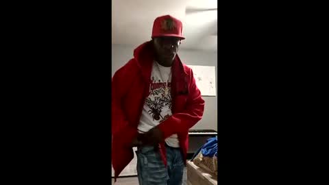 tomuchwauce1 online show from May 26, 1:23 am
