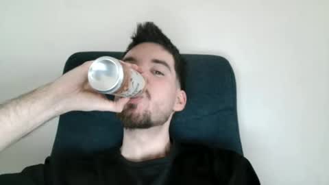 Snapshot of tomylind chatting on March 26, 10:43 am Onlyfans - Tomylind keep you in touch there online show from March 26, 10:43 am