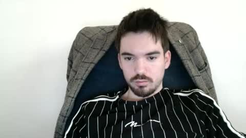 Snapshot of tomylind chatting on May 30, 10:23 am Onlyfans - Tomylind keep you in touch there online show from May 30, 10:23 am