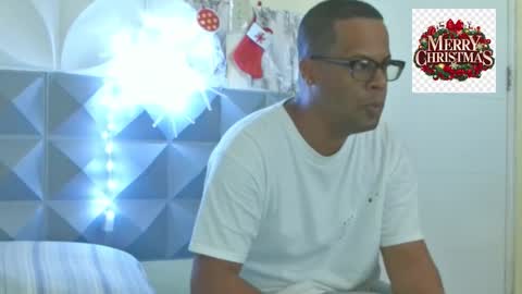 Antonio online show from December 16, 2:22 pm