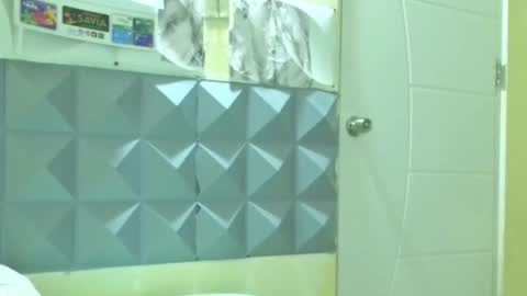 Antonio online show from March 2, 12:45 pm