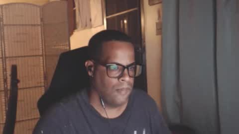 Antonio online show from April 19, 2:00 am