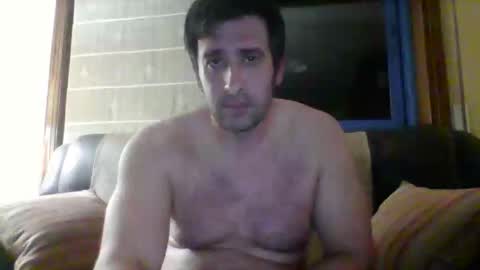 Snapshot of toni640128 chatting on May 9, 1:44 am toni640128 online show from May 9, 1:44 am