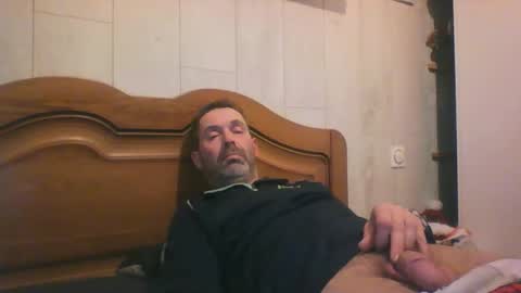 Snapshot of tonio1972 chatting on November 26, 7:04 pm tonio1972 online show from November 26, 7:04 pm