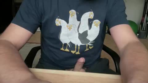 Snapshot of tonisun chatting on November 1, 6:59 am tonisun online show from November 1, 6:59 am