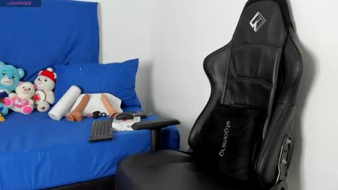 Tonny online show from April 22, 1:41 am