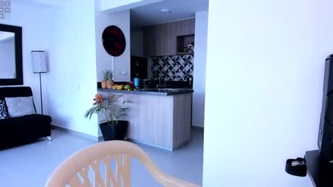 tony muscle1 online show from January 18, 9:02 pm