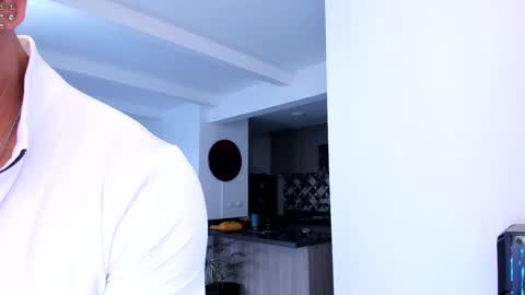 tony muscle1 online show from January 24, 9:47 pm