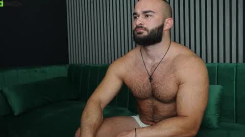 Snapshot of tony_storm chatting on October 11, 7:29 am Tony online show from October 11, 7:29 am