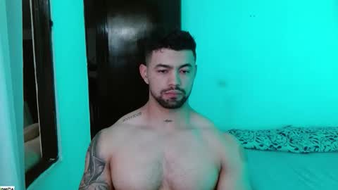 Snapshot of tonyking21 chatting on October 14, 11:38 pm ANTONY online show from October 14, 11:38 pm