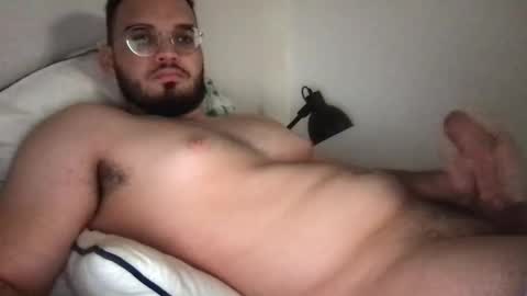 Snapshot of tonyrizzz706277 chatting on January 15, 11:10 am tonyrizzz706277 online show from January 15, 11:10 am