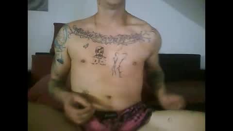 tonystrawberry online show from October 5, 12:53 am