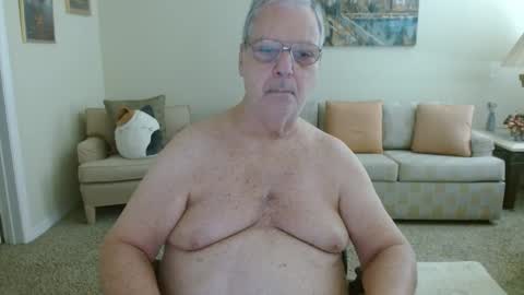 Snapshot of tonysview12000 chatting on October 4, 5:55 pm tonysview12000 online show from October 4, 5:55 pm