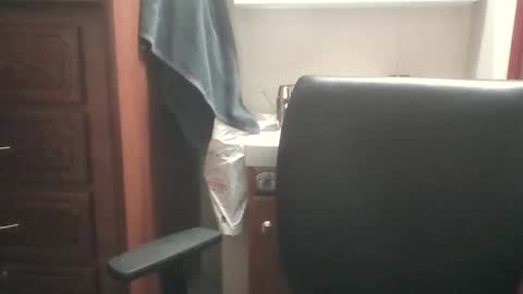 tonytigersex online show from February 8, 3:43 am