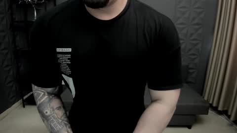 TonyWilcox online show from March 11, 8:09 am