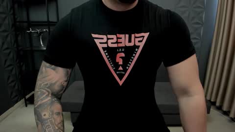 TonyWilcox online show from September 24, 6:39 am