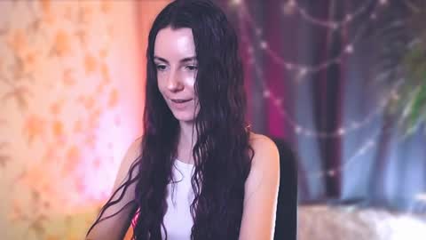 Elizabeth online show from January 17, 10:45 pm