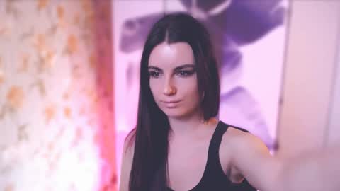 Elizabeth online show from February 25, 10:47 am