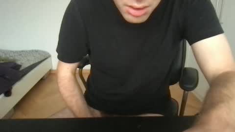 Max online show from November 6, 6:58 am