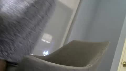 Snapshot of toomuchsmoke chatting on September 18, 10:06 am toomuchsmoke online show from September 18, 10:06 am