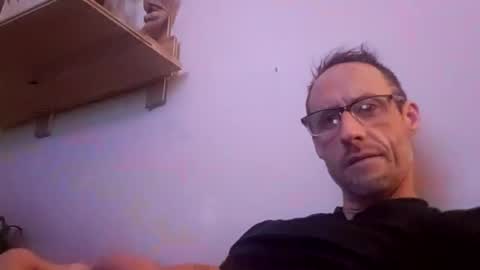 Snapshot of tooshort30w488054 chatting on November 13, 11:42 am tooshort30w488054 online show from November 13, 11:42 am