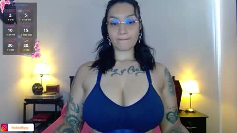 toothyy online show from October 16, 12:28 pm