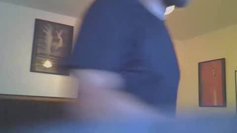 Snapshot of tootsybird69 chatting on May 25, 11:00 pm tootsybird69 online show from May 25, 11:00 pm