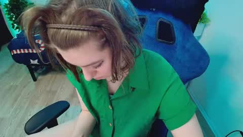 topcranberry online show from March 31, 8:42 pm