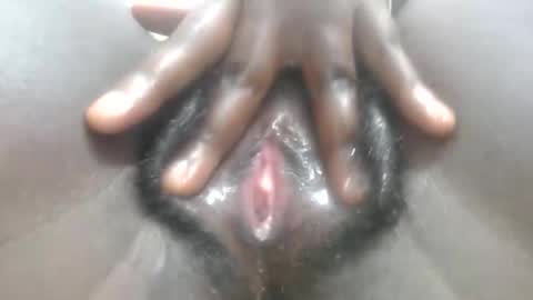 topgyal999 online show from May 5, 10:18 pm