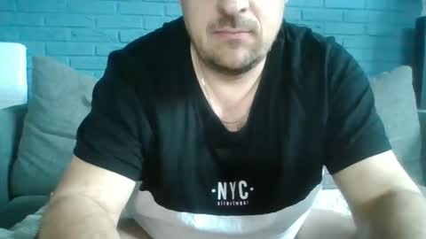 tophunk84 online show from April 10, 7:24 am