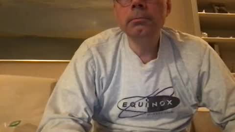 Snapshot of topspin69 chatting on October 21, 4:13 am topspin69 online show from October 21, 4:13 am